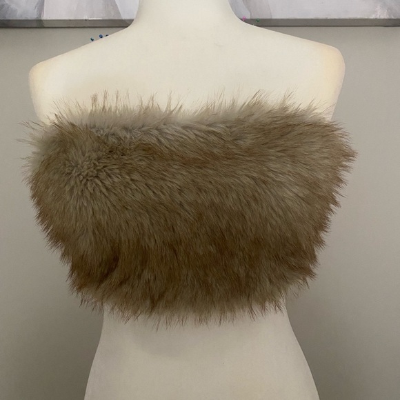 Chic Tan Faux Fur Tube Top - Picture 1 of 3